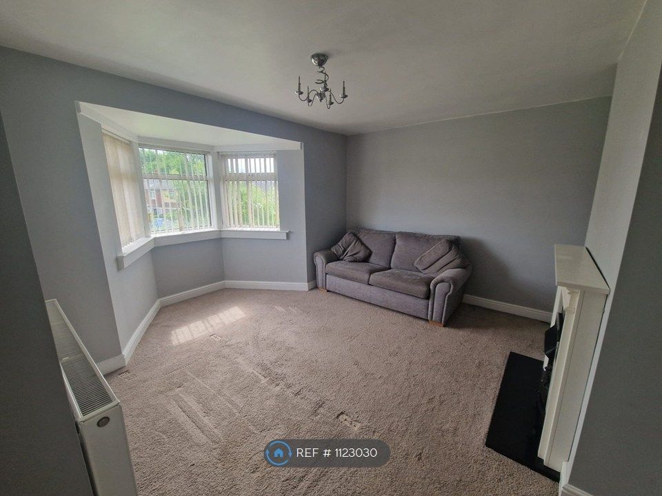 Property photo 1 of 4