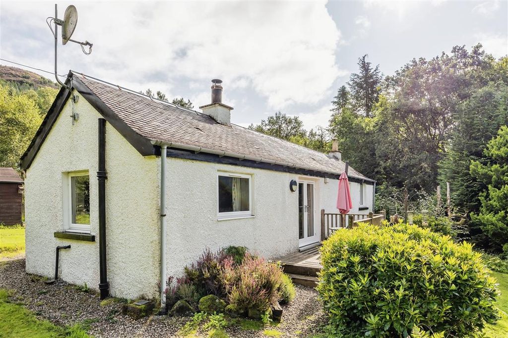 Property photo 2 of 16