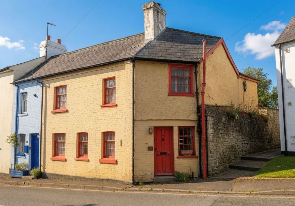Property photo 1 of 1