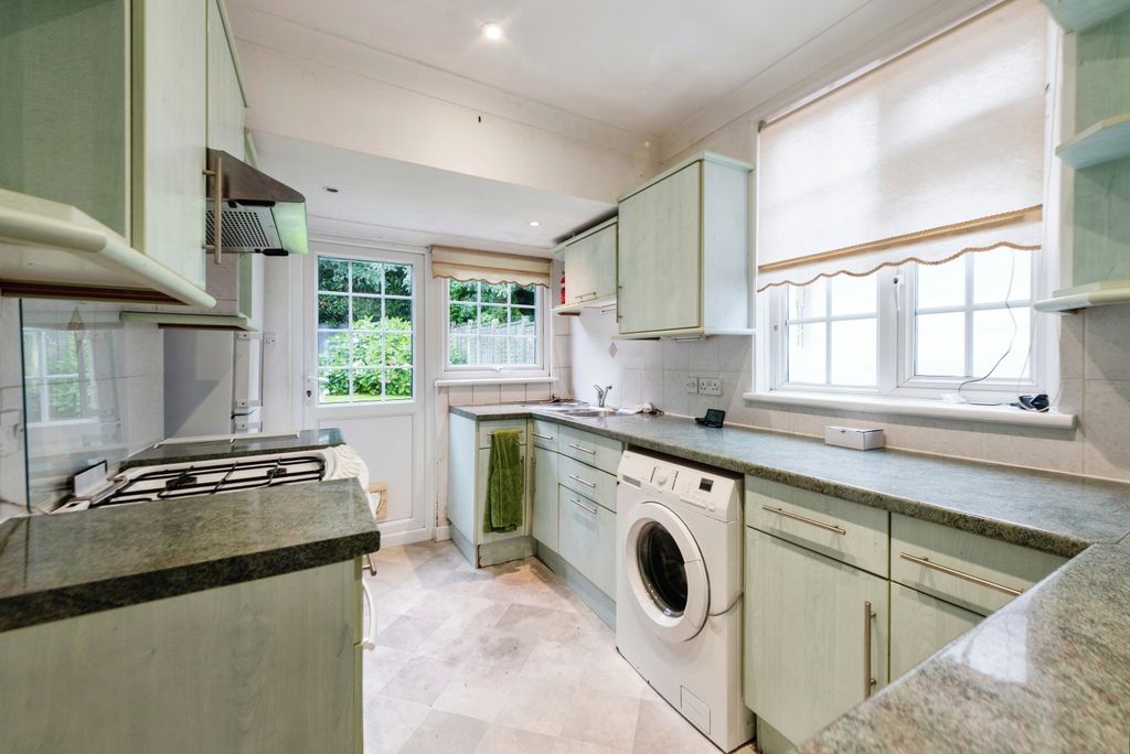 Property photo 2 of 13 Kitchen