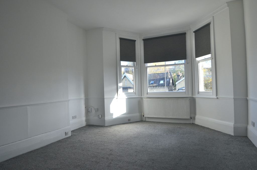 Property photo 3 of 6