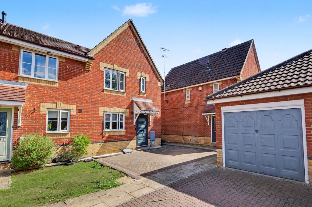 Property photo 1 of 17 5441832
