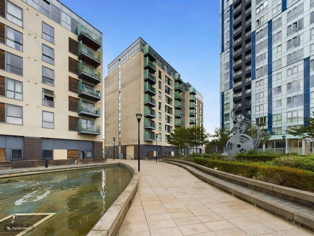 Property photo 2 of 11 868561
