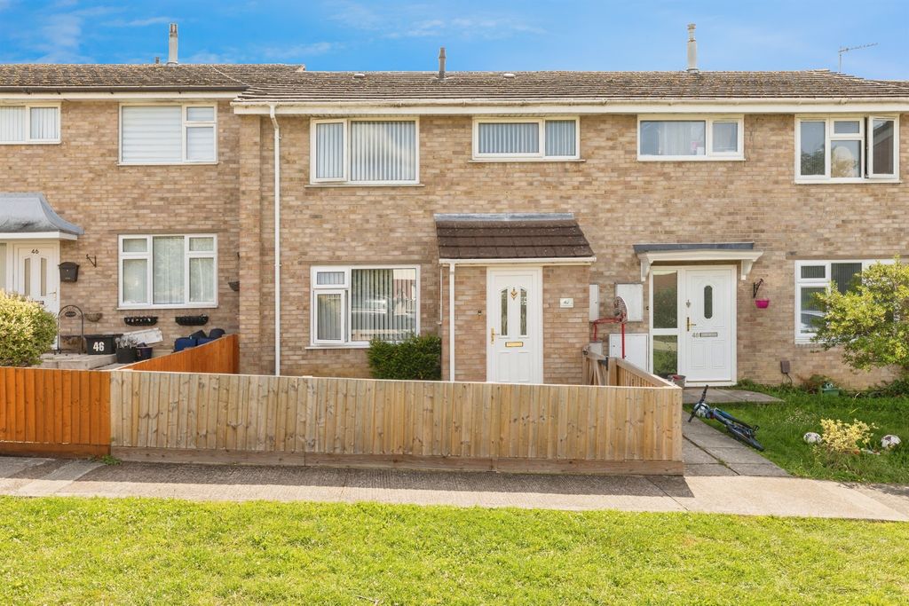 Property photo 1 of 19