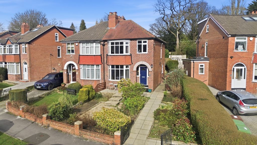 Property photo 1 of 13 Ridgeway1