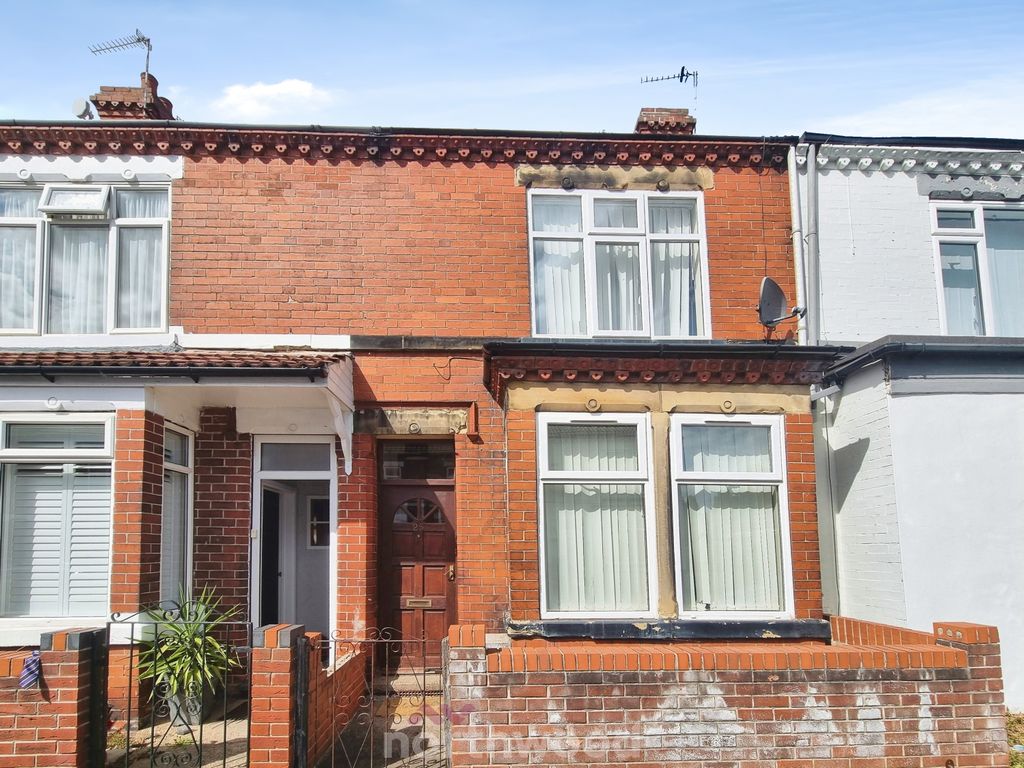 Property photo 1 of 12