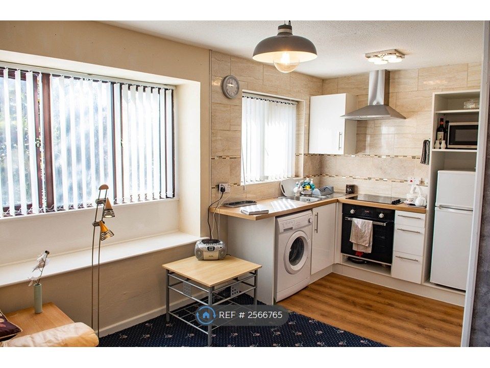 Property photo 1 of 8 Open Plan Kitchen/Lounge