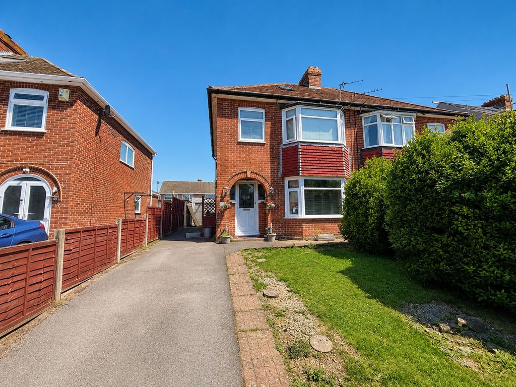 Property photo 1 of 13