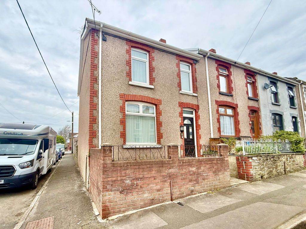 Property photo 1 of 23