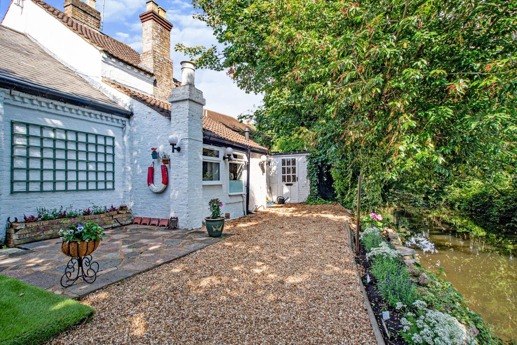 Property photo 2 of 15 Rear Garden