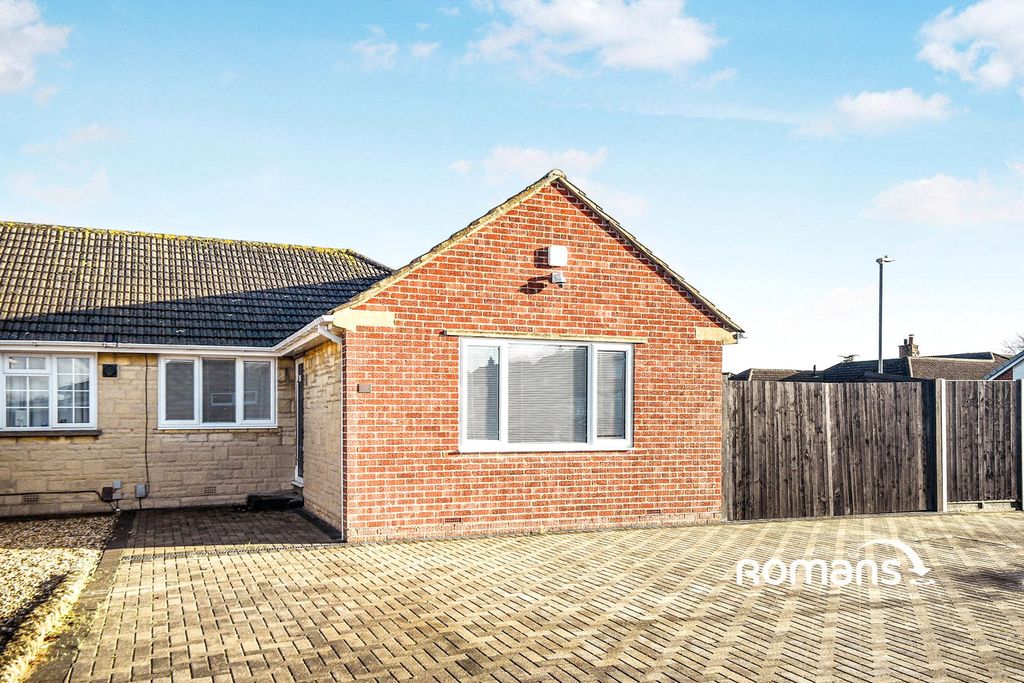 Property photo 1 of 10 Front Elevation