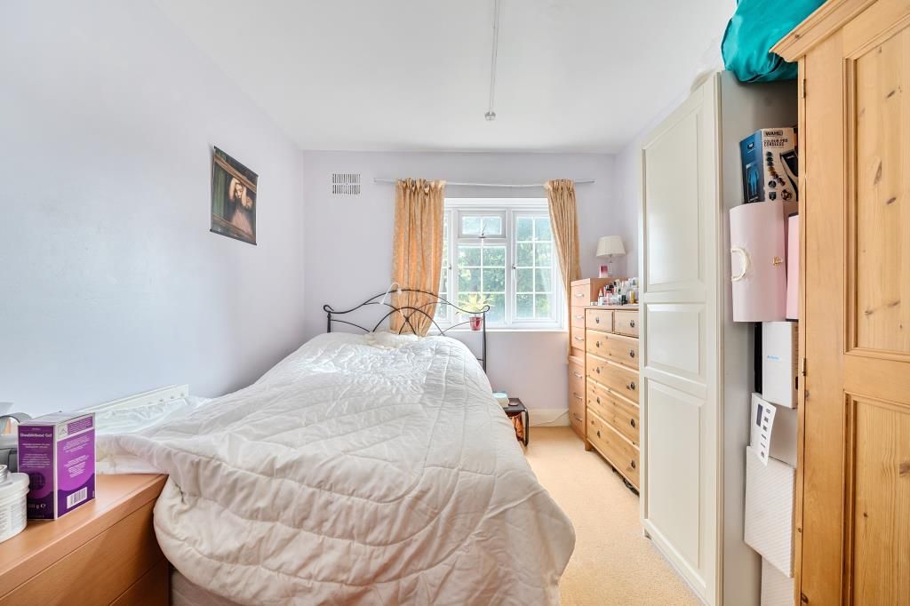 Property photo 2 of 21 Bedroom