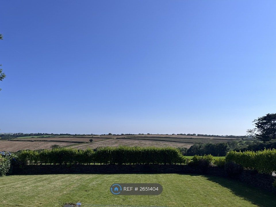 Property photo 2 of 10 Rear View