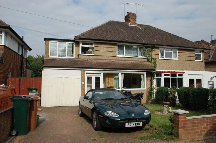 Property photo 1 of 9