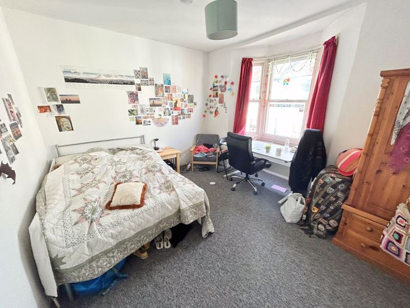 Property photo 3 of 9 Photo 10