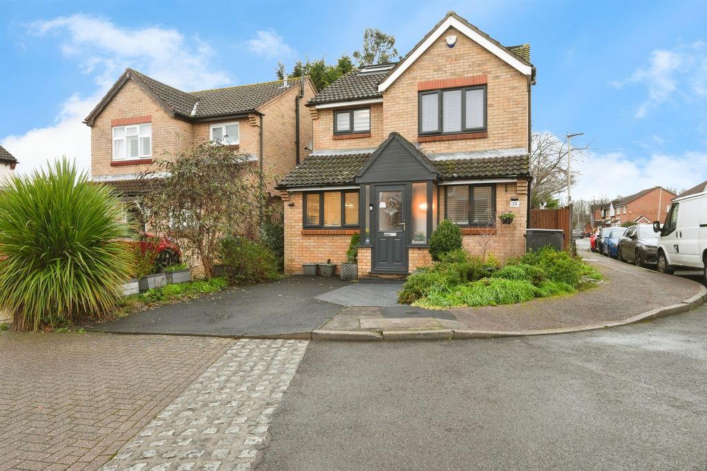 Property photo 1 of 19