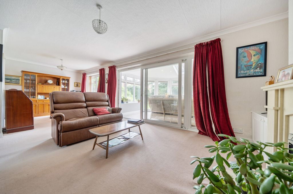 Property photo 2 of 24 1438115-8-69Cbcba...