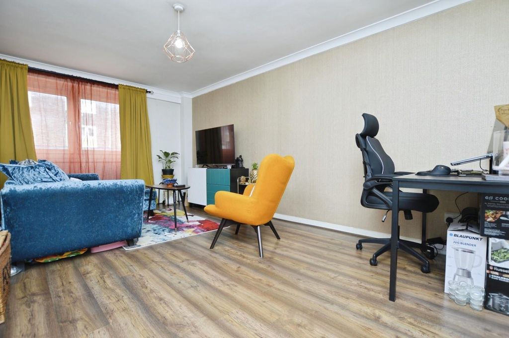Property photo 2 of 11 d4bbc677-_Dsc0910.Jpg