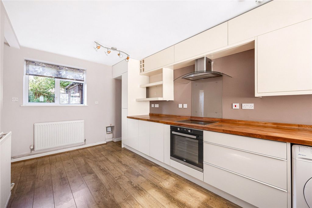 Property photo 2 of 10 Picture No. 02