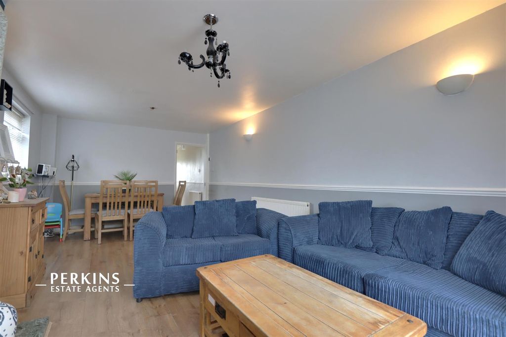 Property photo 1 of 8 Rec.Jpg