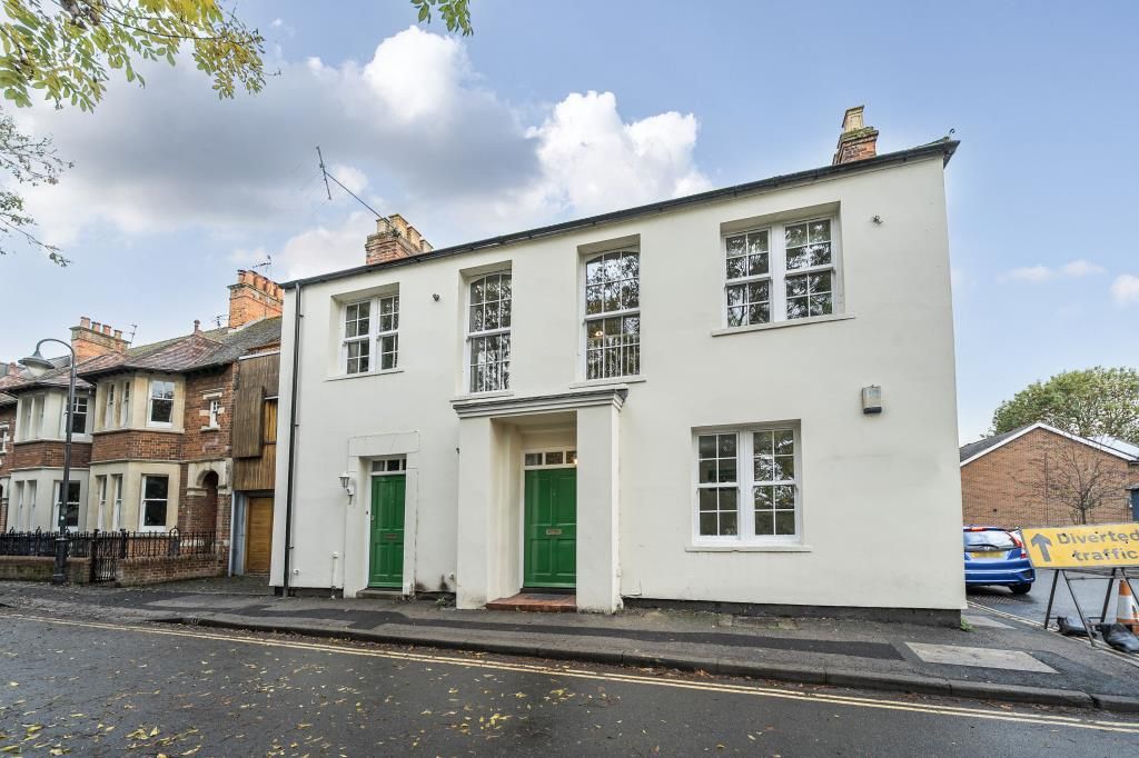 Property photo 1 of 19 External Front