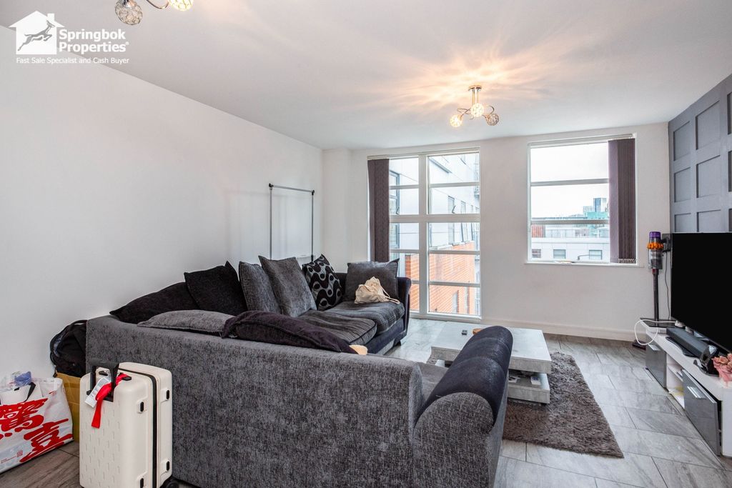 Property photo 3 of 9 Image 3