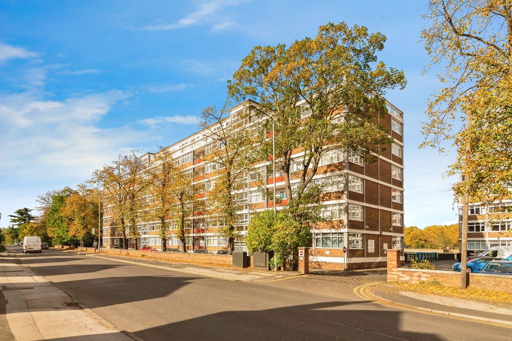 Property photo 1 of 17 Photo