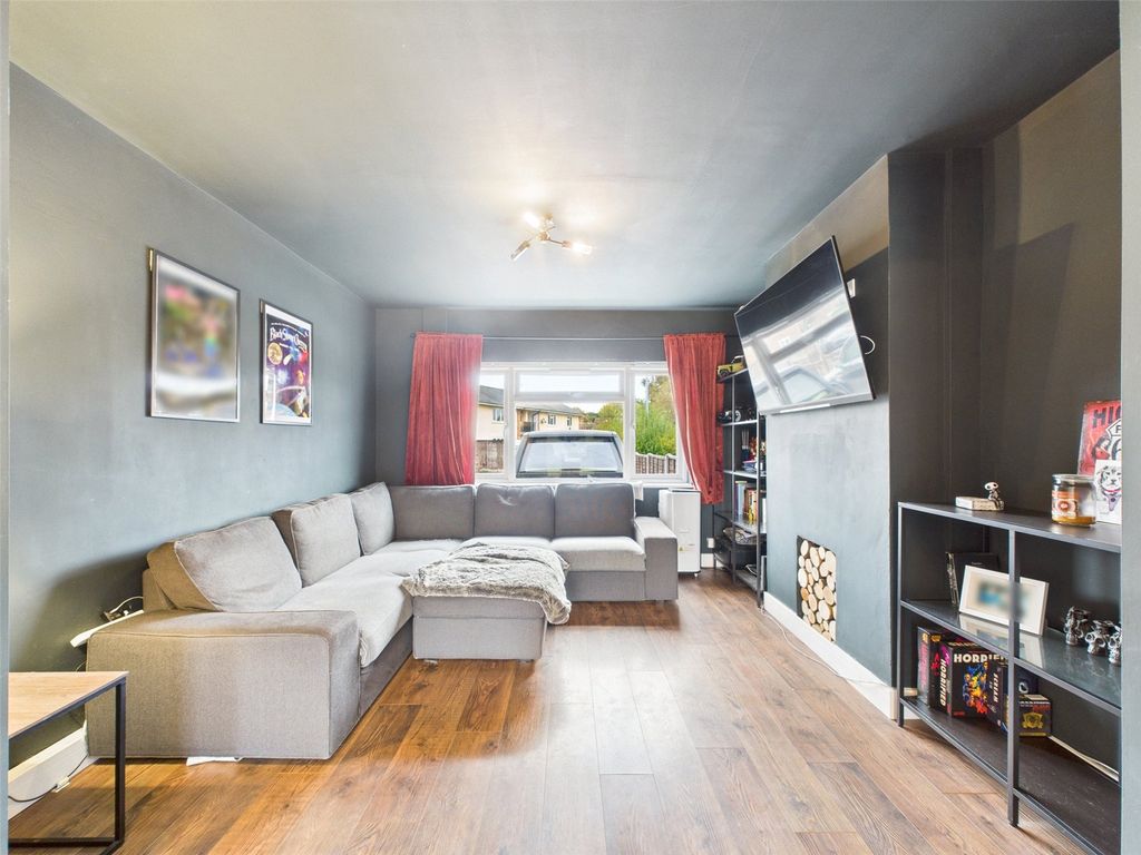 Property photo 2 of 13 Picture No. 10