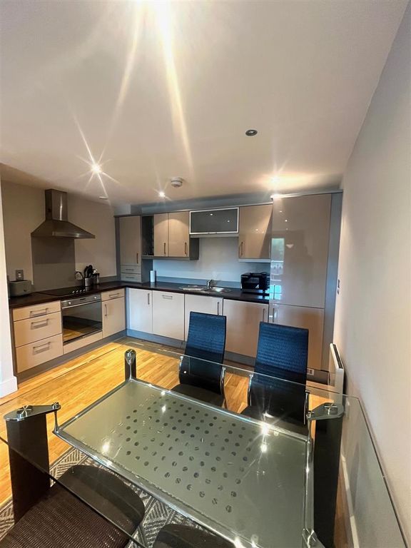 Property photo 1 of 12 Kitchen2.Jpg