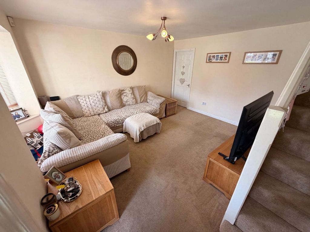 Property photo 3 of 13 Picture No. 17
