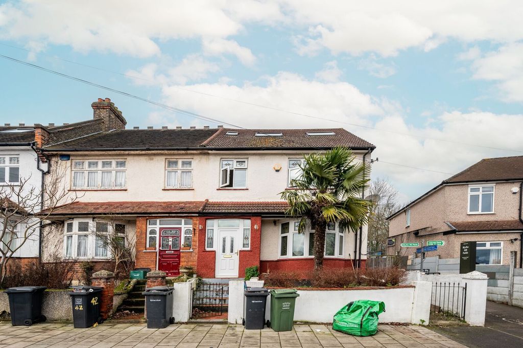 Property photo 1 of 1