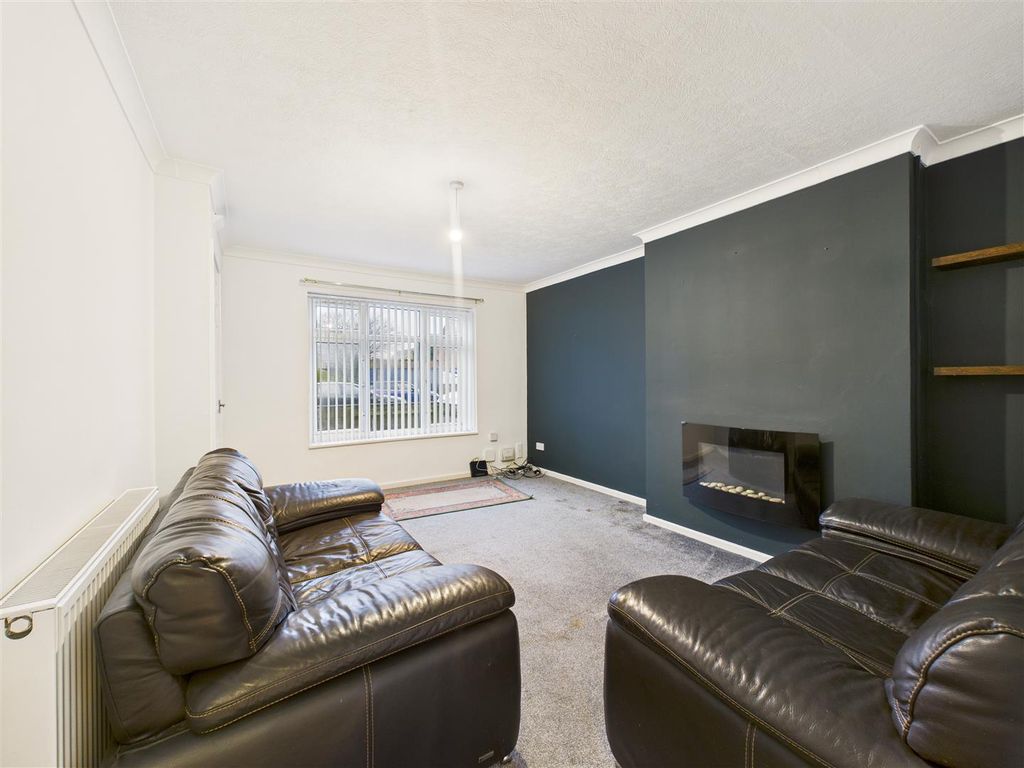 Property photo 2 of 11 Cam05193G0-Pr0092-Still004.Jpg