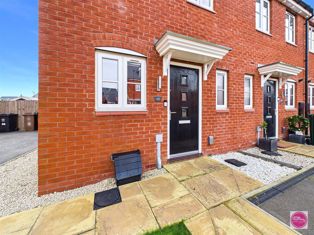 Property photo 3 of 25 Frogmore Lane, Hatton (6).Jpg