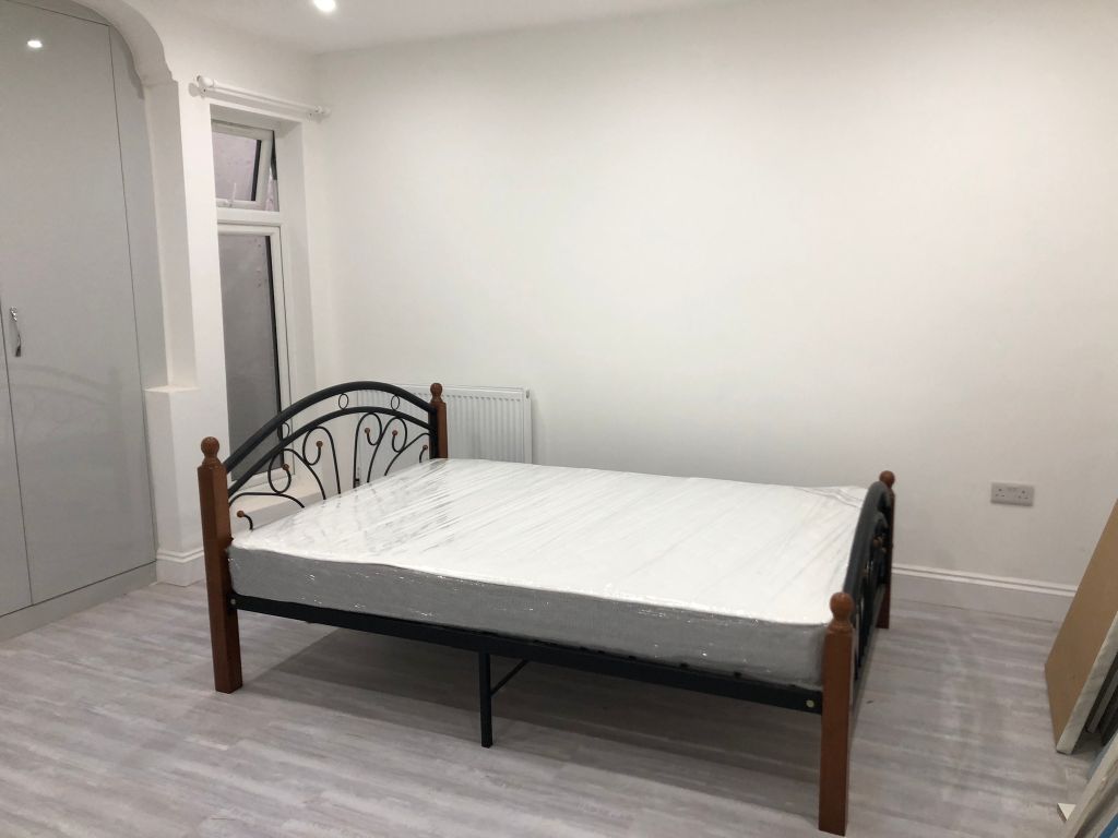 Property photo 2 of 3