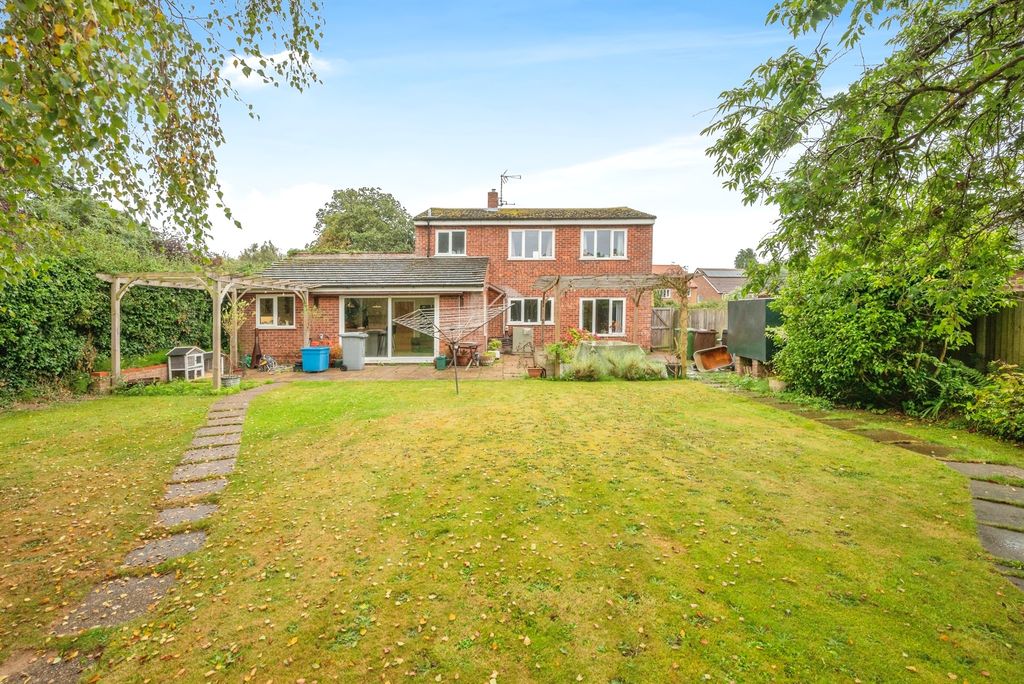 Property photo 3 of 19