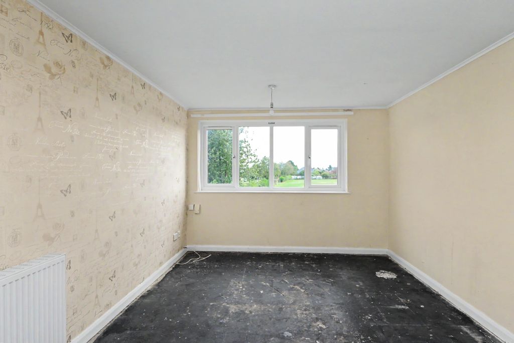 Property photo 2 of 11 107 Southwell Close, Kirkby In Ashfield, Nottinghamshire, Ng17 8Gn