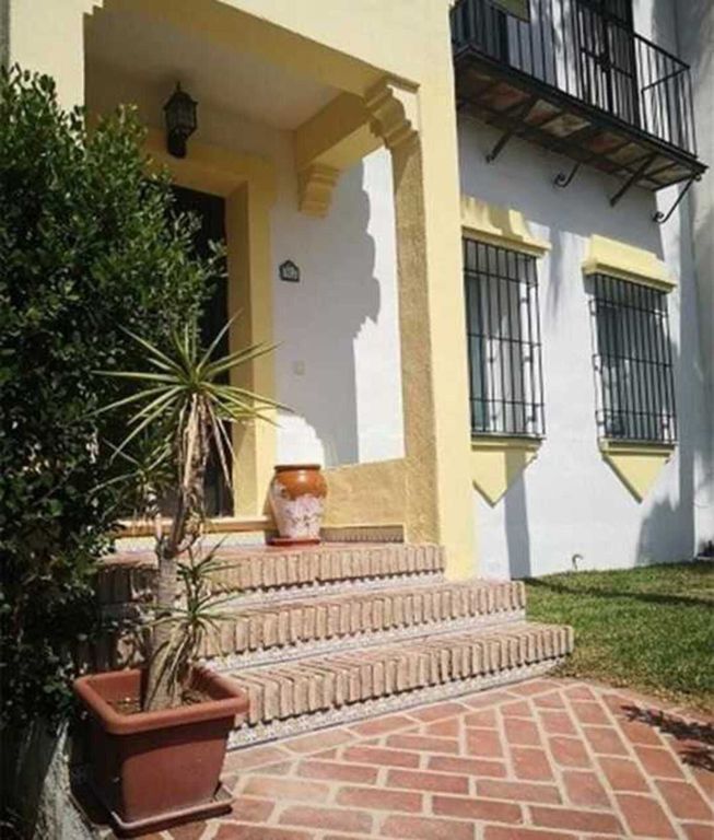 Property photo 1 of 10