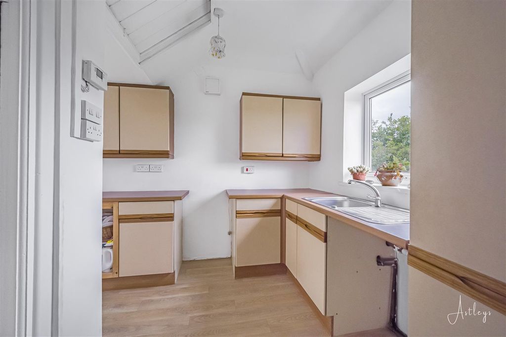 Additional image 9 of 3 bed semi-detached house for saleMain Road, Dyffryn Cellwen, Neath SA10