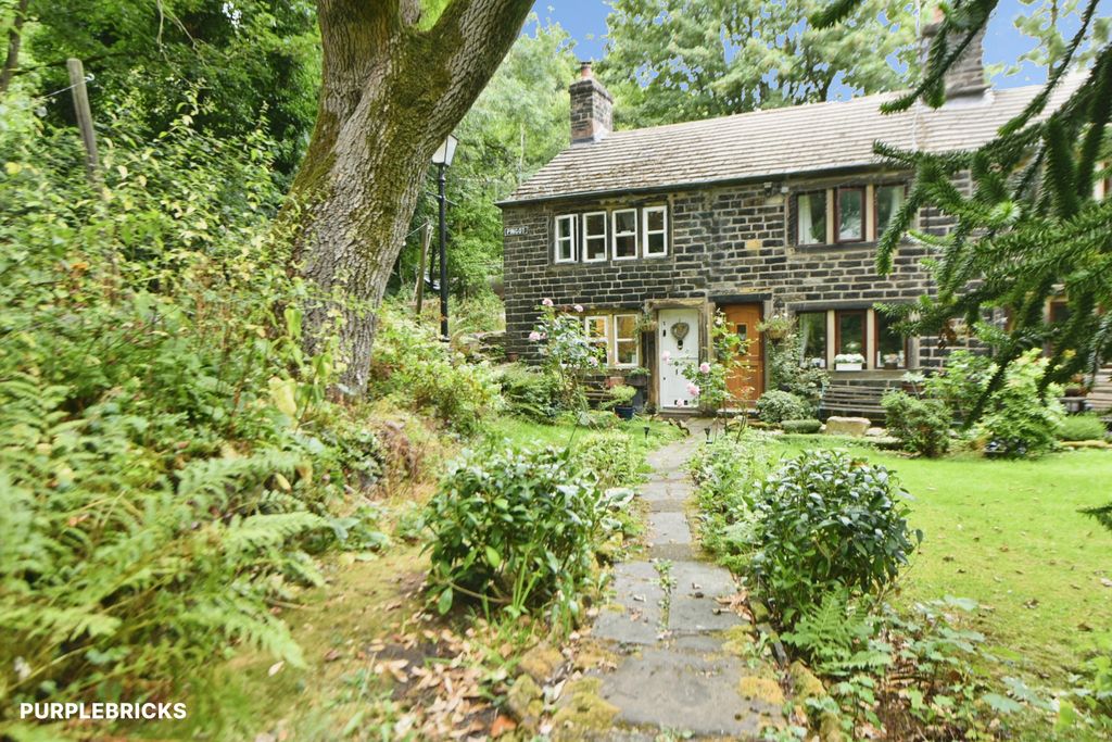 Property photo 1 of 21 Front