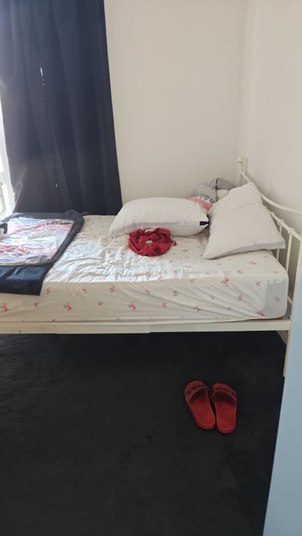 Property photo 1 of 3