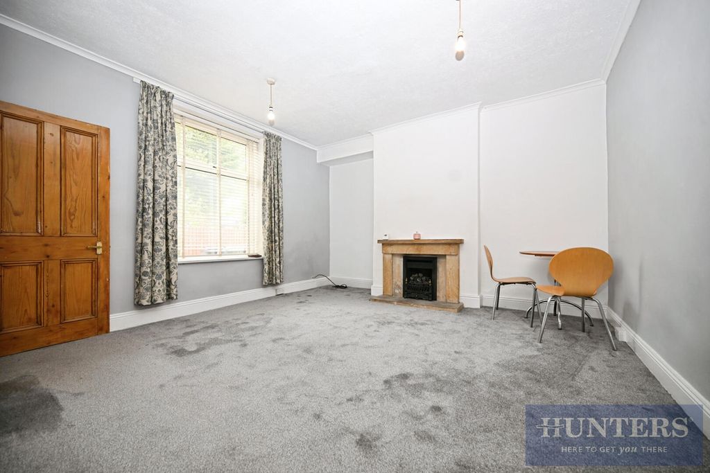 Property photo 3 of 13 Living Room