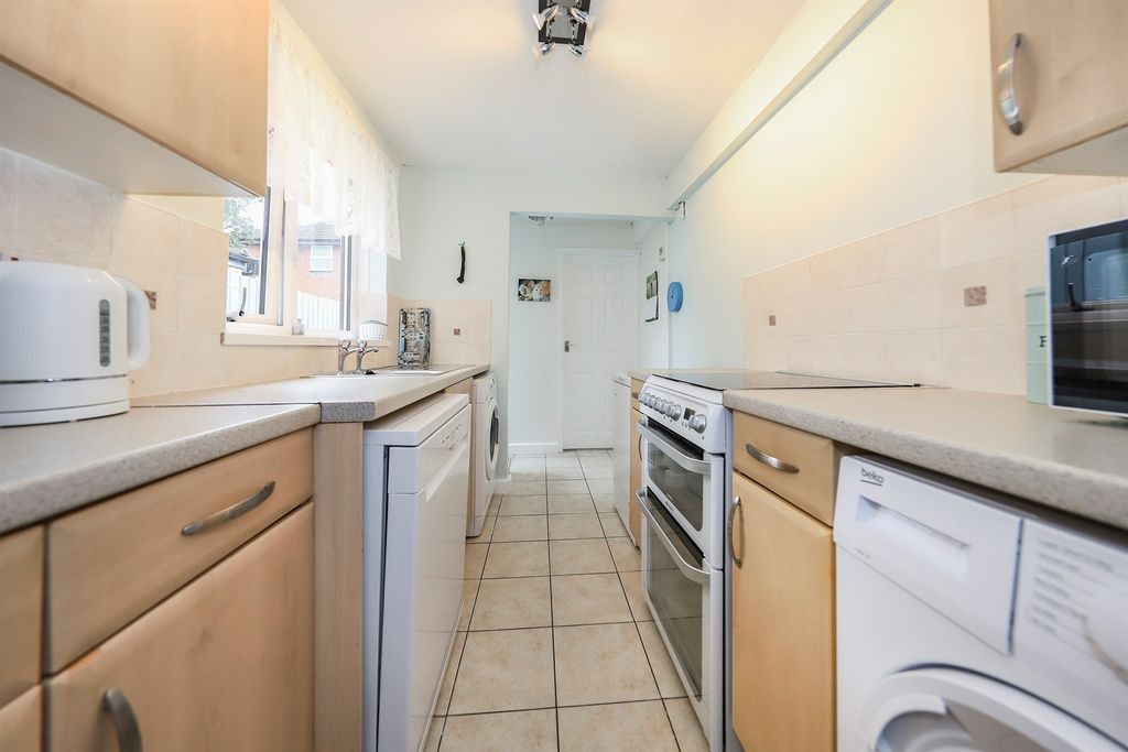 Property photo 3 of 17
