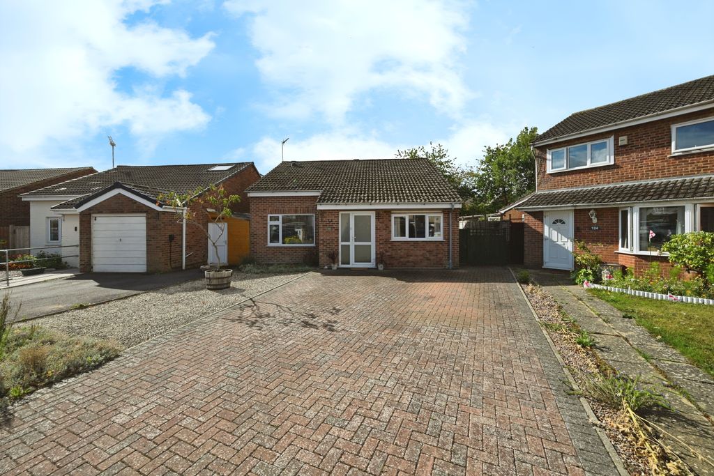 Property photo 1 of 20