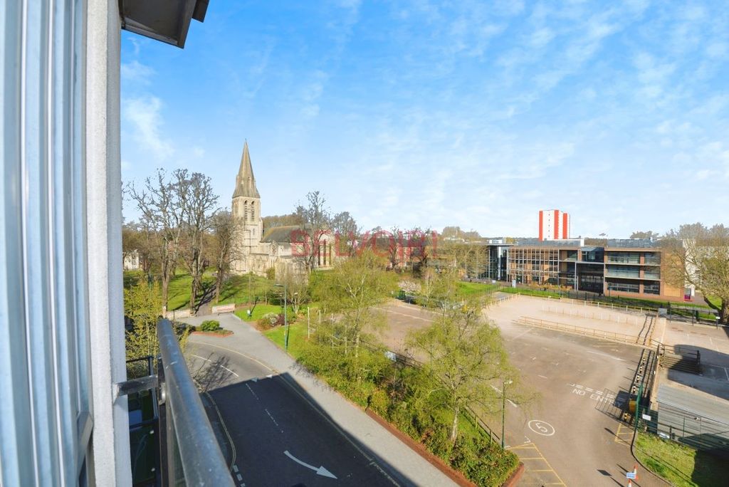 Property photo 2 of 4