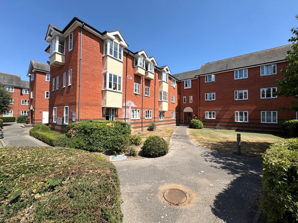 Property photo 1 of 7