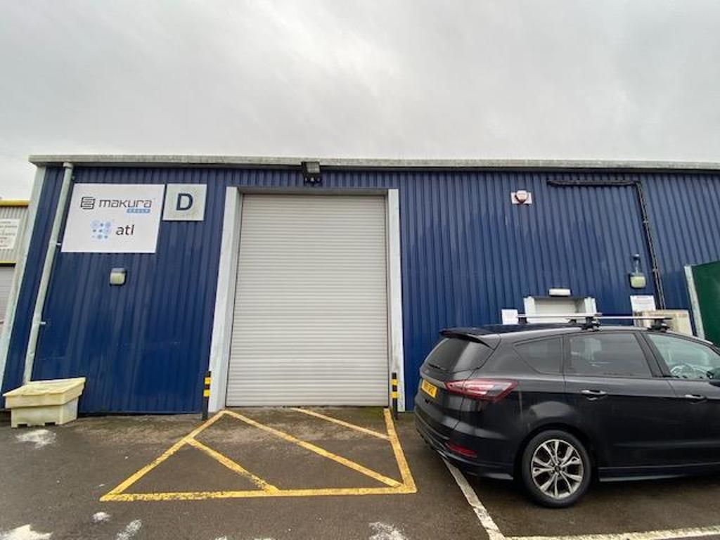 Property photo 1 of 7 Photo 9