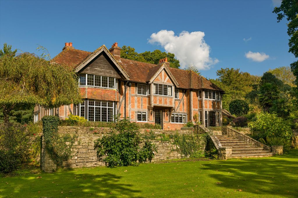 Property photo 1 of 17 Image