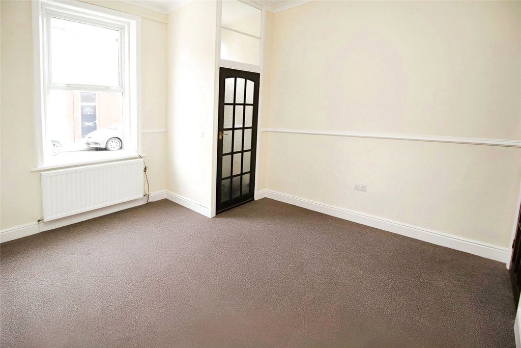 Property photo 2 of 7 Picture No. 07