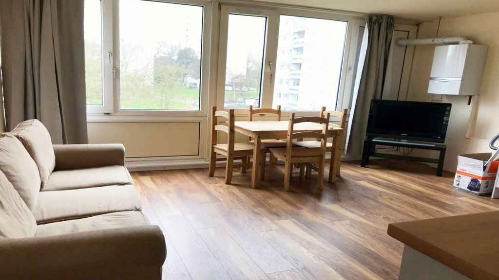 Property photo 2 of 14 Gallery