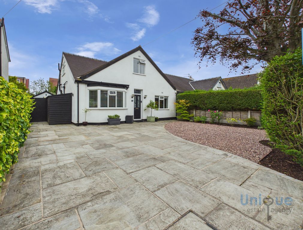 Property photo 1 of 28
